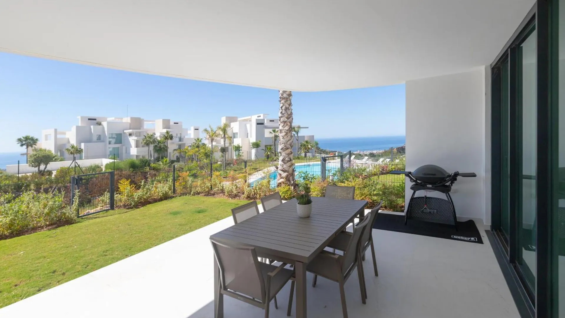 G1201 Palo Alto Two Bedroom Sea View Ojen 0*,  Spain